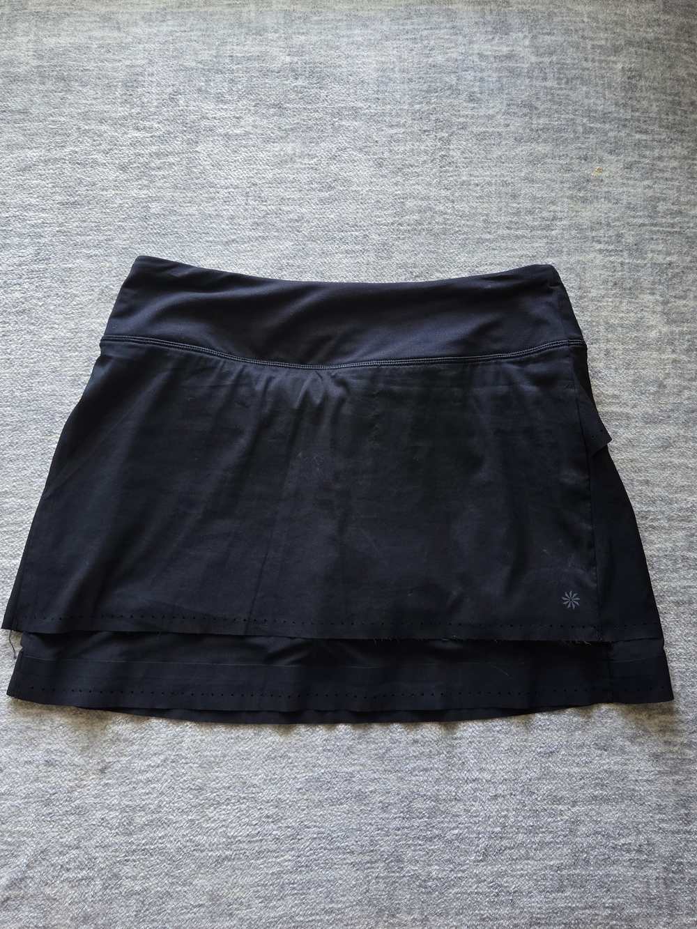Black Women's Athleta Skort, Size S
